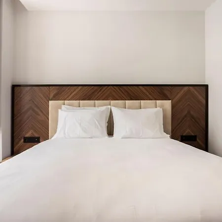 Almada 505 Center Duplex 아파트