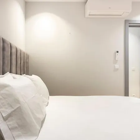 Almada 505 Center Duplex Апартаменты